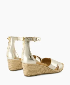 Best Sandaal Eugenia Goud Dames Sandalen